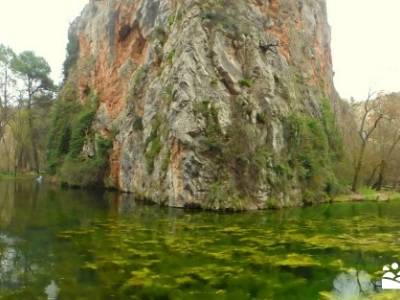 Parque Natural Monasterio de Piedra; senderos del valle; atención exclusiva al senderista;la bola d